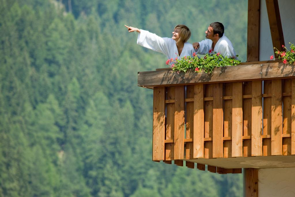 Frida Am Wald Hotel Rasun di Sotto Ngoại thất bức ảnh